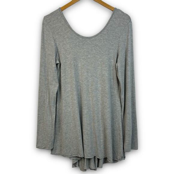 Soft Surroundings High Low Top Blouse Long Sleeve Zipper Back Gray Size Medium - Picture 1 of 4